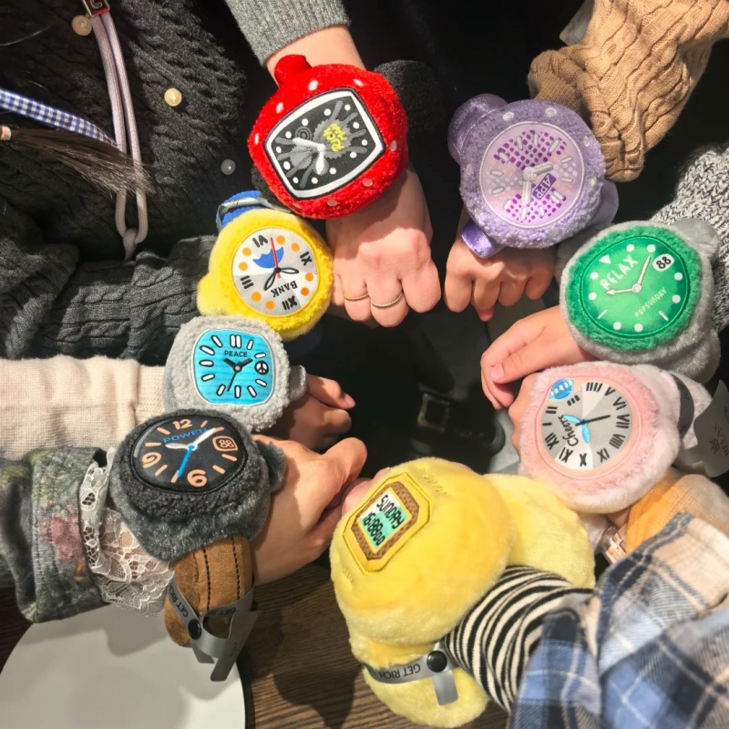 【Auf Lager】Echte Pop Sunday Re – Luxury Watch Safe Bewertung und Preis
